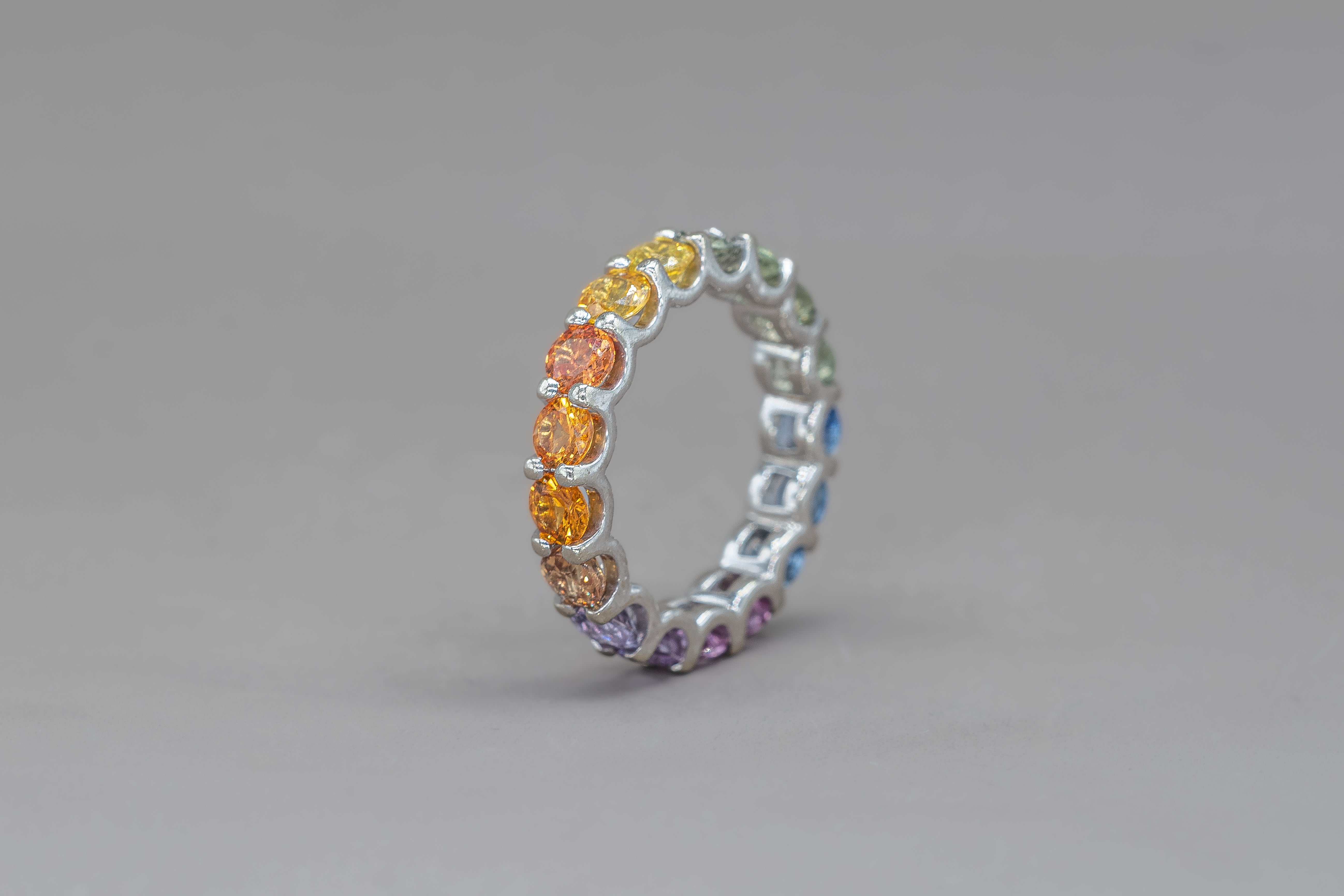 UNDECIDED RAINBOW RING