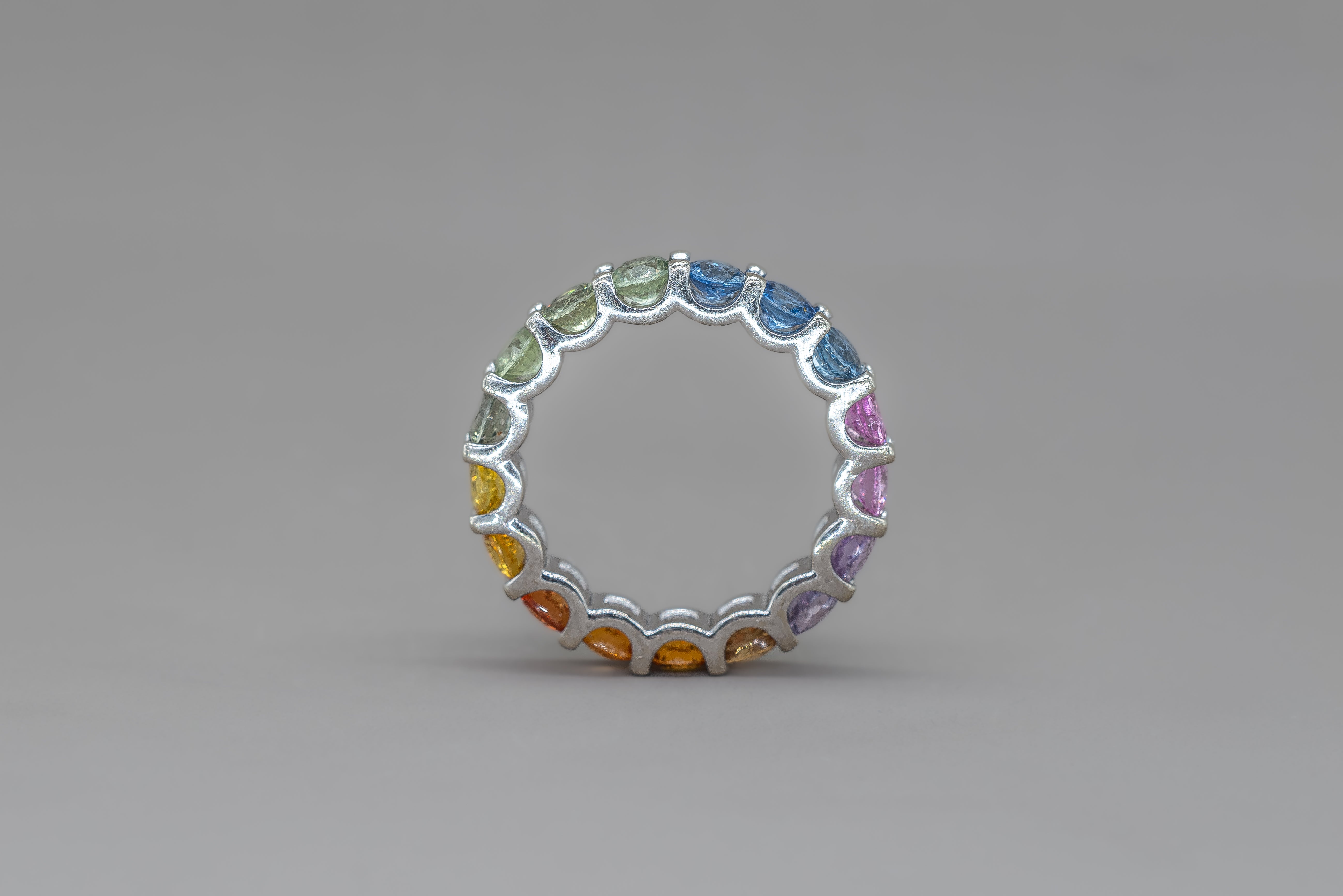 UNDECIDED RAINBOW RING