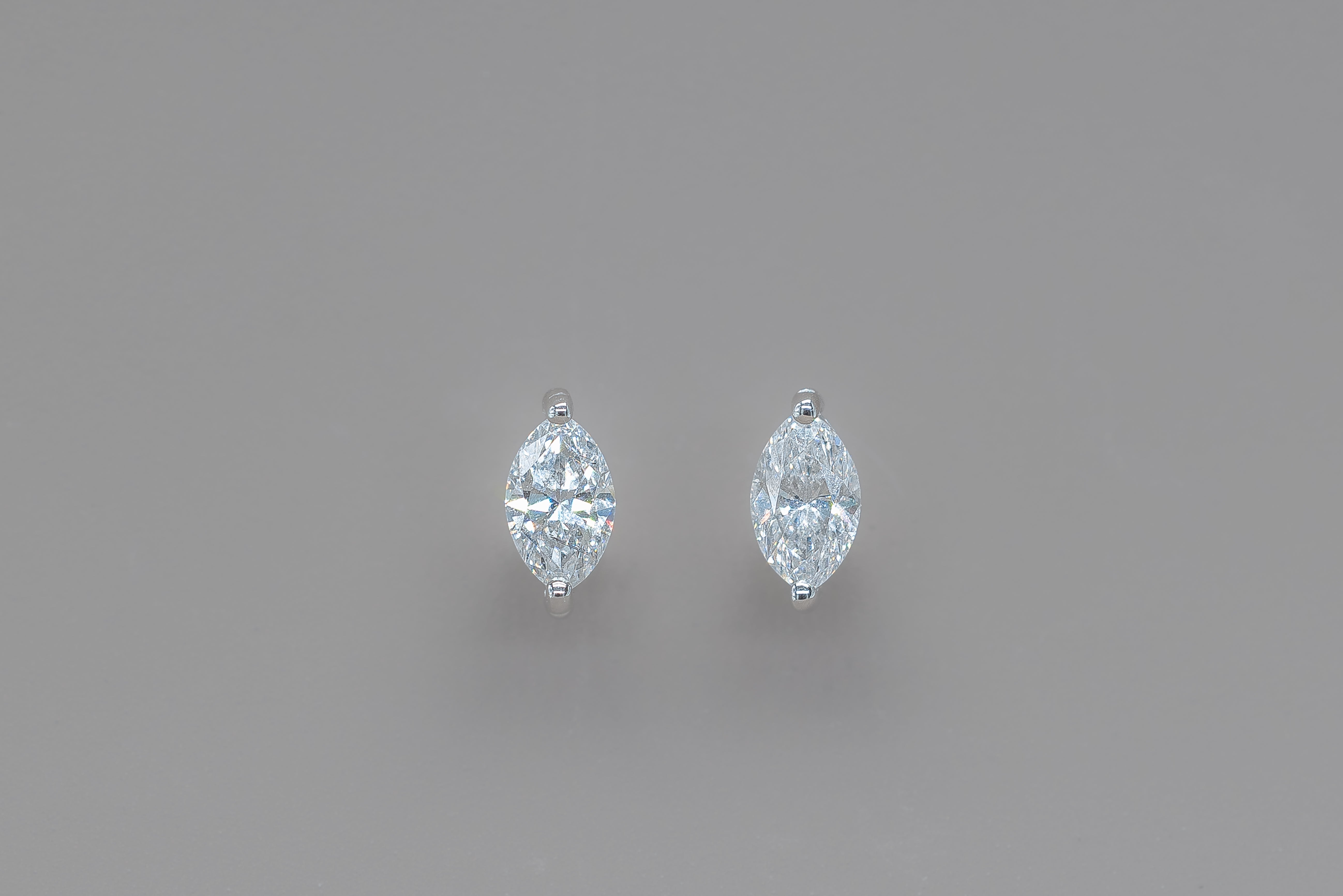 MARQUISE STUD EARRINGS