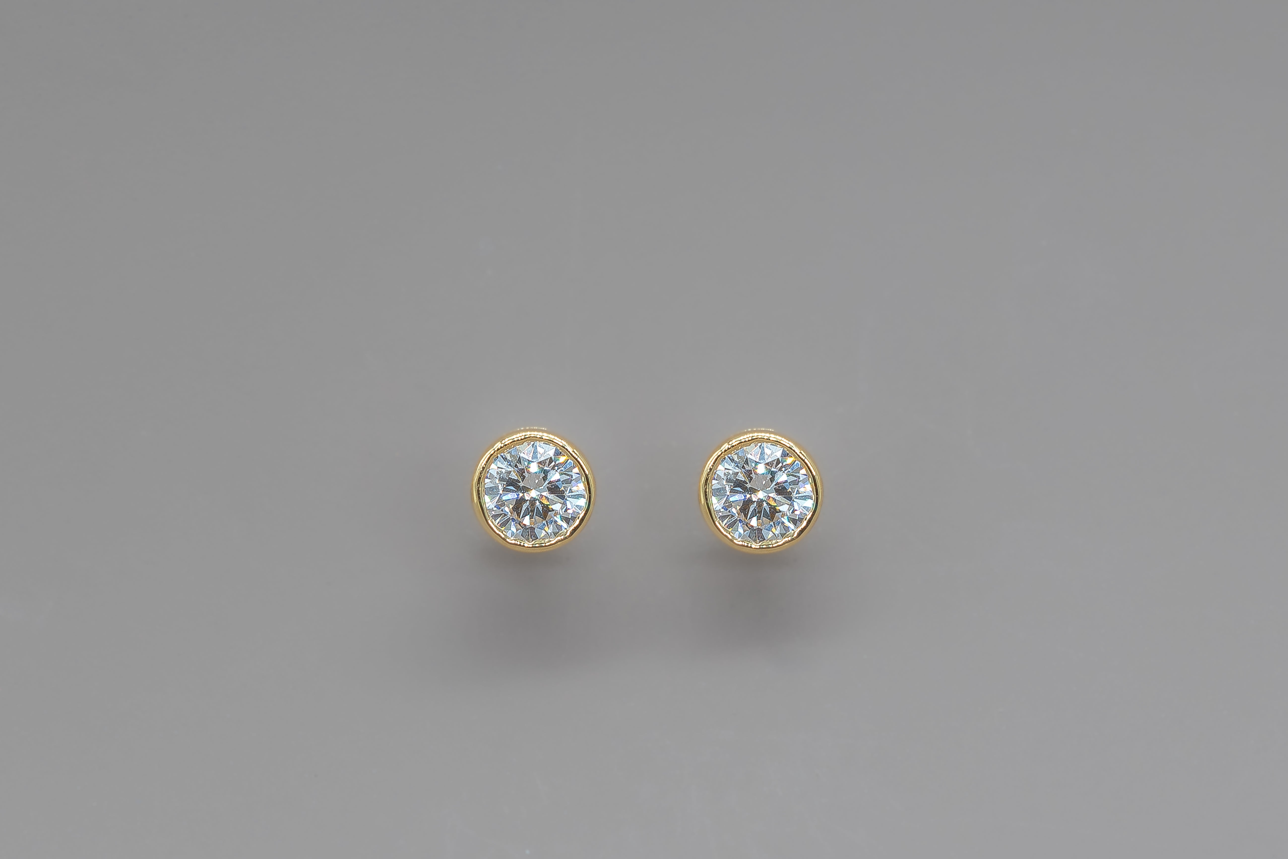 ELEAH STUD EARRINGS