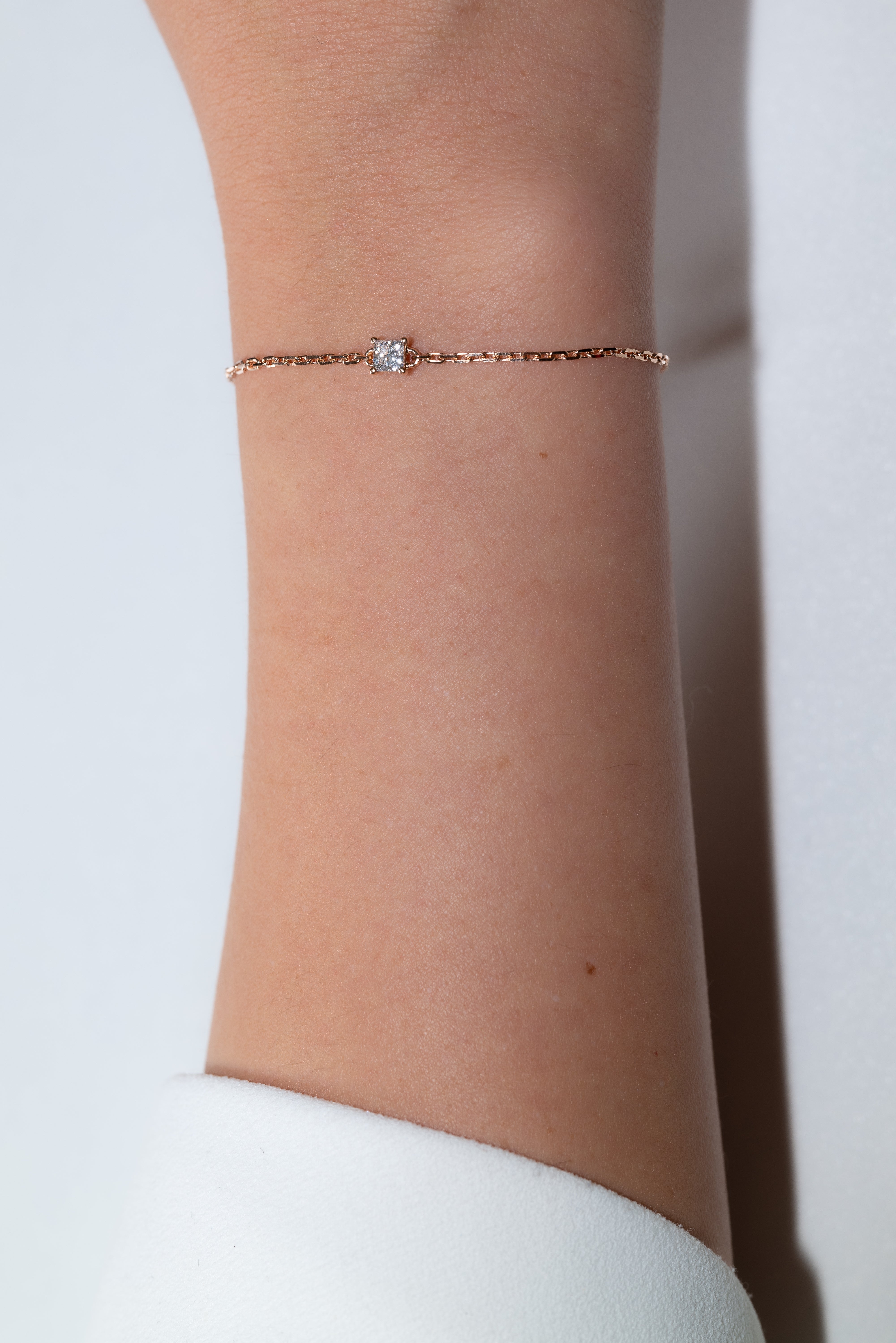 SHAPE BRACELET